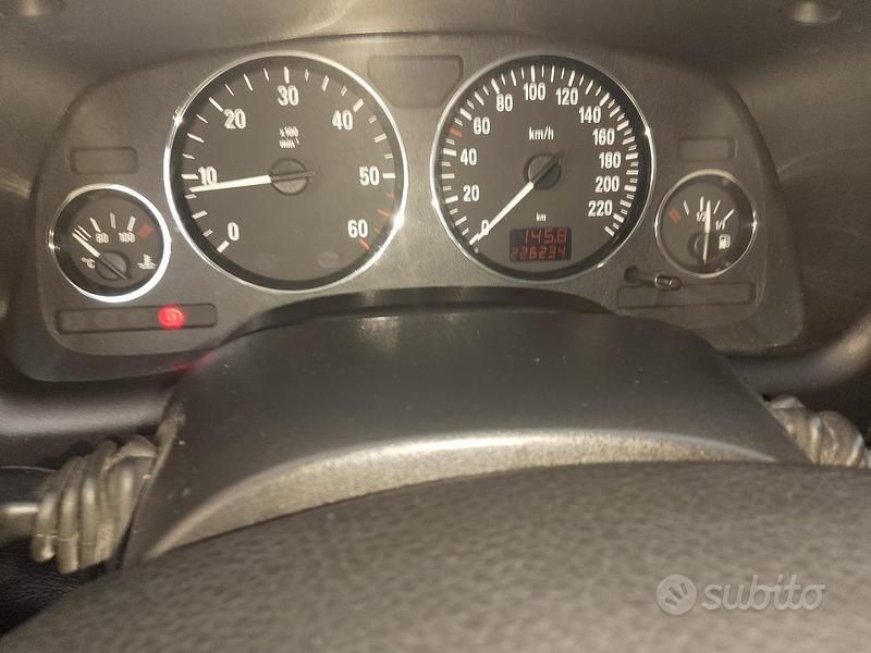 Usata Opel Astra Elegance 80 CV (58 kW) 2003 Grigio Berlina
