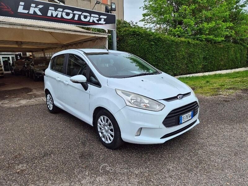 Usata Ford B-MAX 75 CV (55 kW) 2016 Bianco Monovolume