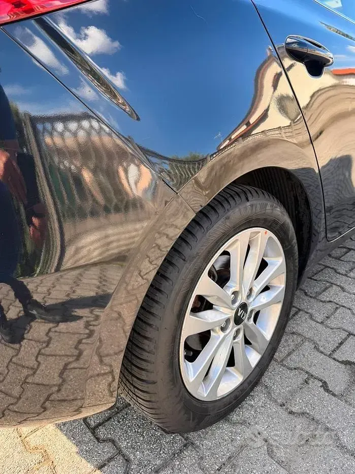 Usata Kia Ceed 110 CV (80 kW) 2016 Nero Utilitaria