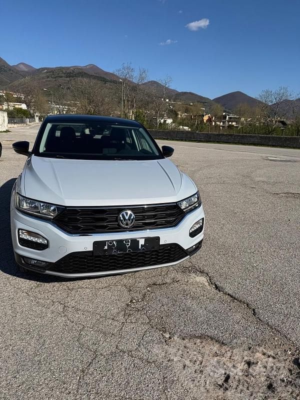 Usata VW T-Roc Style 150 CV (110 kW) 2020 Bianco SUV
