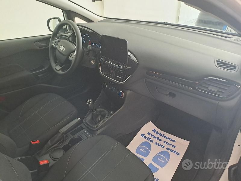 Usata Ford Fiesta Active 85 CV (62 kW) 2020 Bianco Utilitaria
