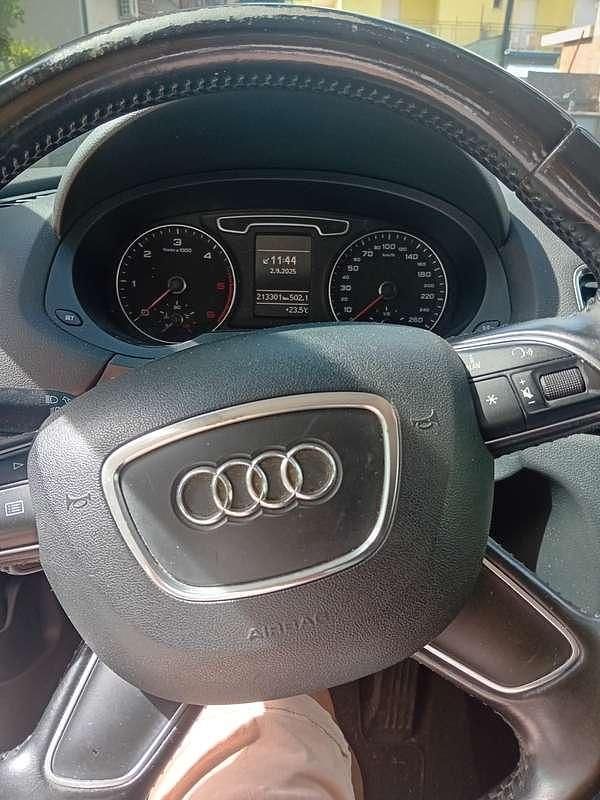 Usata Audi Q3 Business Plus 140 CV (102 kW) 2013 Nero SUV