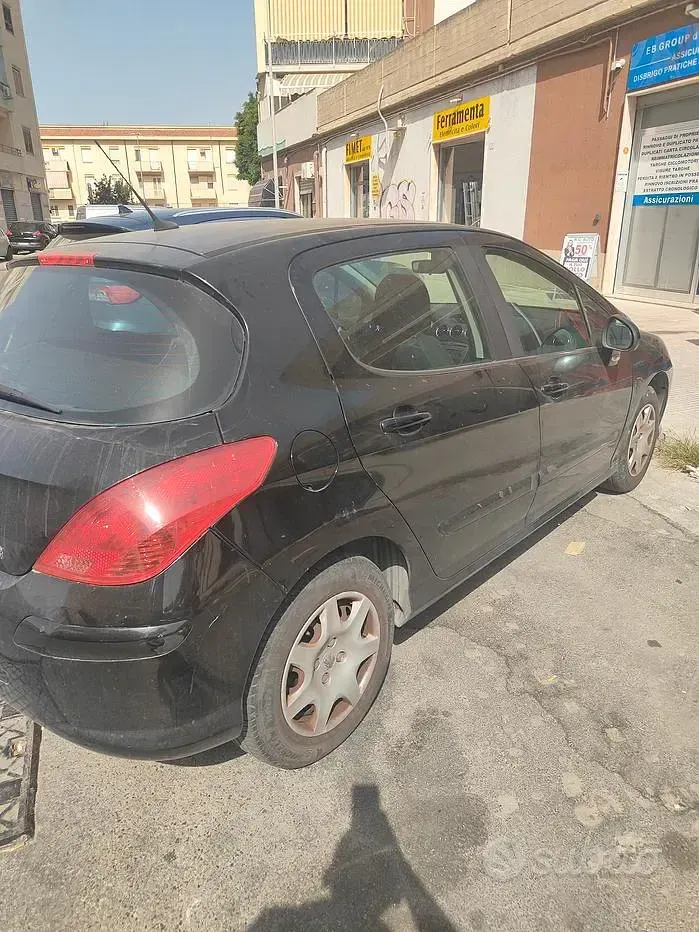 Usata Peugeot 308 90 CV (66 kW) 2007 Utilitaria