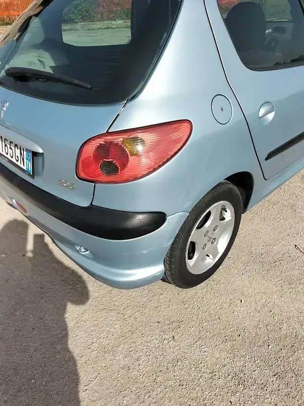 Usata Peugeot 206 60 CV (44 kW) 2004 Berlina