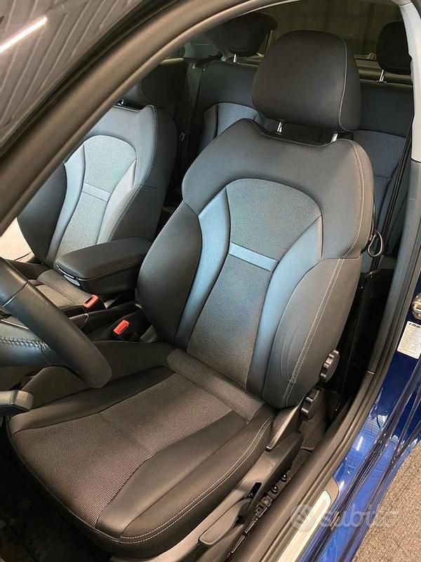 Usata Audi A1 90 CV (66 kW) 2016 Blu Utilitaria