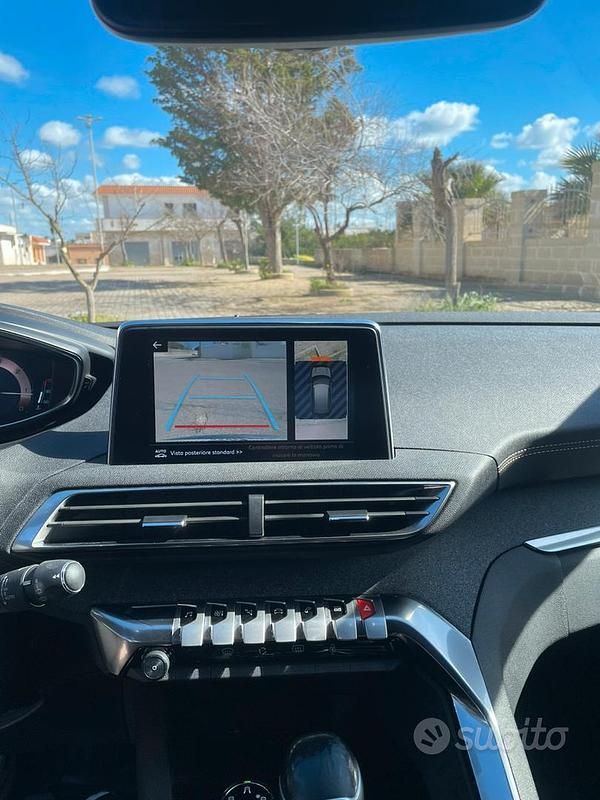 Usata Peugeot 3008 GT-line 130 CV (95 kW) 2020 Bianco SUV