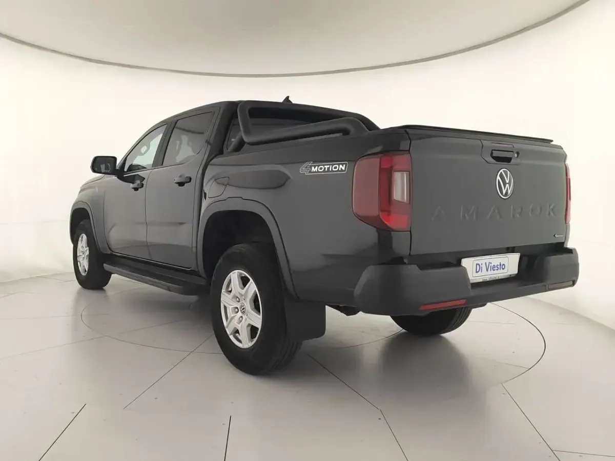 Occasion VW Amarok Life 205 PK (150 kW) 2024 Zwart Pickup