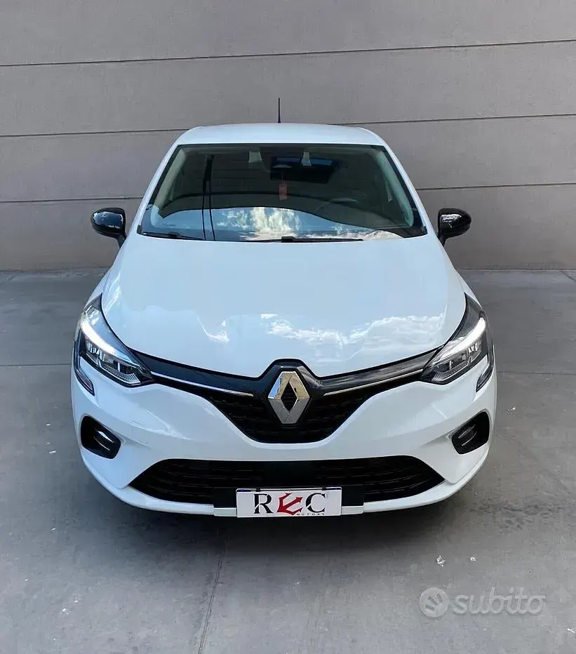 Usata Renault Clio V 86 CV (63 kW) 2020 Bianco Berlina