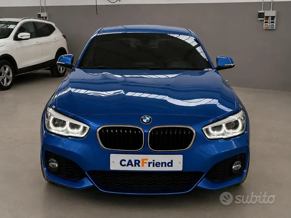 Usata BMW 118 Advantage 135 CV (99 kW) 2018 Blu Utilitaria