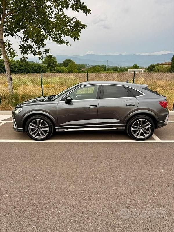 Usata Audi Q3 Sportback S-Line 150 CV (110 kW) 2020 SUV