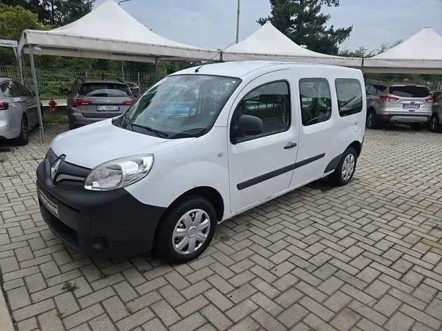 Usata Renault Kangoo 115 CV (84 kW) 2020 Bianco Monovolume