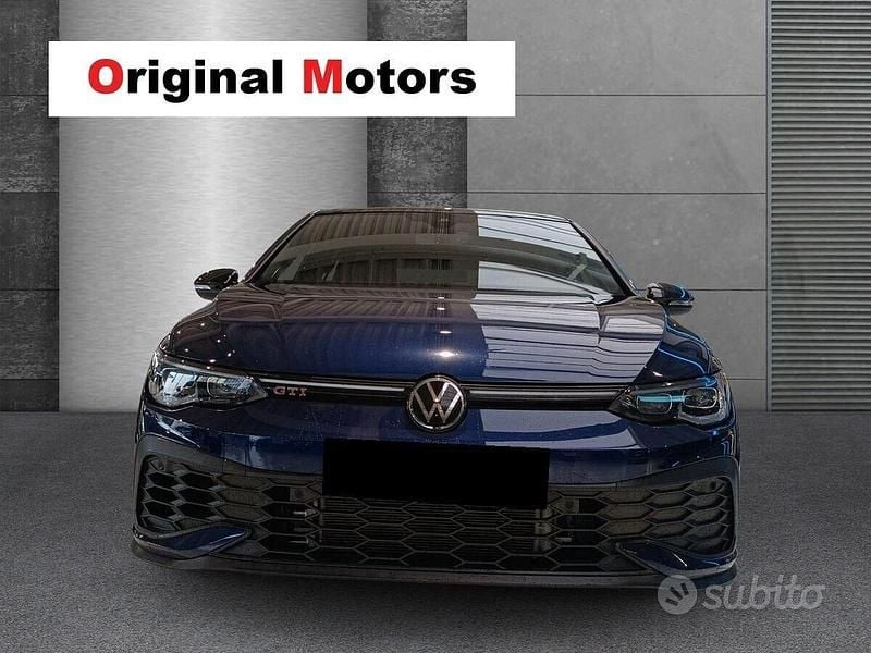 Usata VW Golf VIII GTI Clubsport 300 CV (220 kW) 2023 Blu Berlina