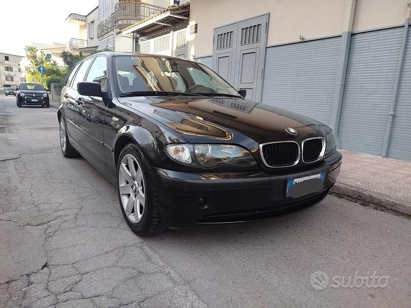 Usata BMW 320 136 CV (100 kW) 2001 Nero Station wagon