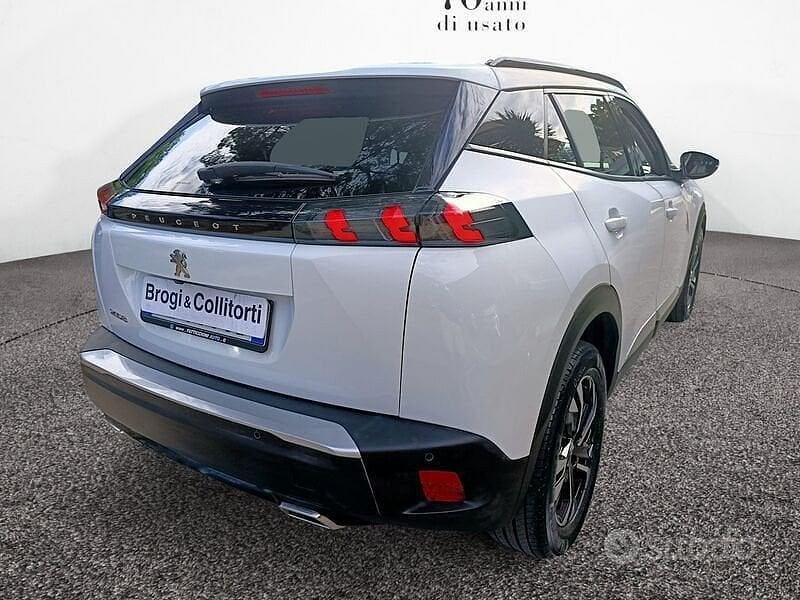 Usata Peugeot 2008 Allure 131 CV (96 kW) 2021 Bianco SUV