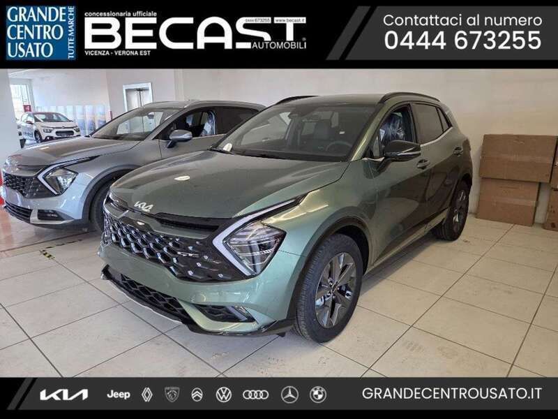 Verde metallizzato Nuova 2025 Kia Sportage GT-Line SUV | 34.900 € (Buon prezzo) - Immagine 1/4