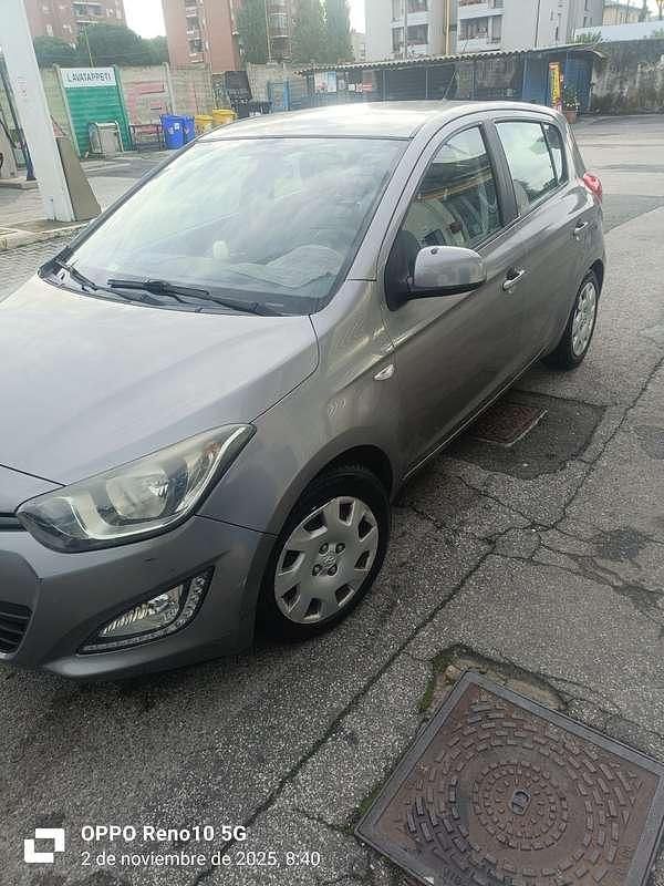Usata Hyundai i20 Comfort 114 CV (83 kW) 2013 Berlina