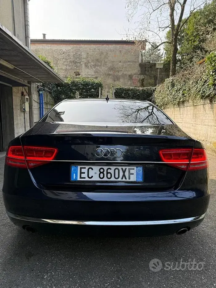 Usata Audi A8 Comfort 350 CV (257 kW) 2010 Berlina