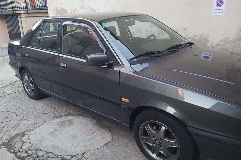 Usata Lancia Dedra 117 CV (86 kW) 1990 Berlina