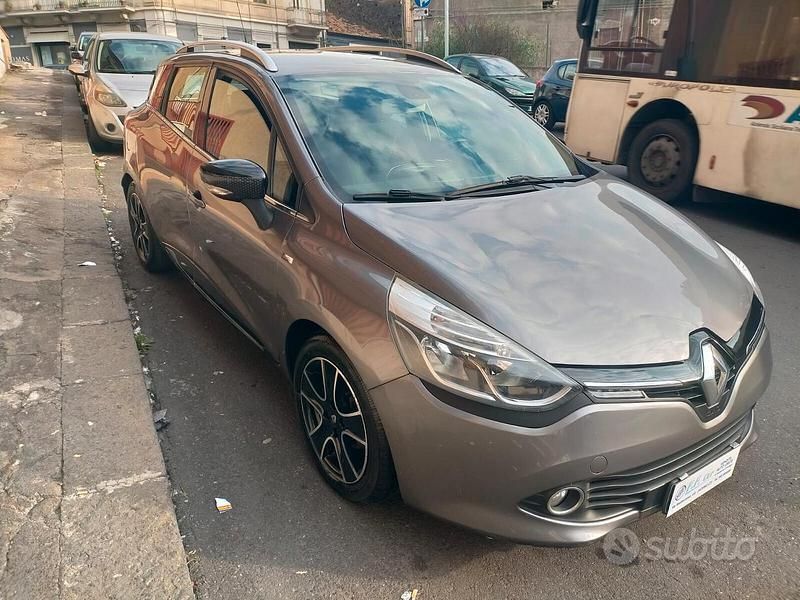 Usata Renault Clio GrandTour 90 CV (66 kW) 2016 Grigio Station wagon