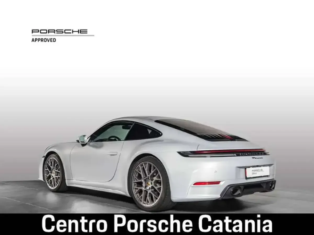 Usata Porsche 911 385 CV (283 kW) 2025 Grigio Coupé