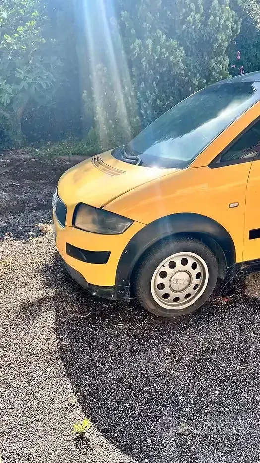 Usata Audi A2 75 CV (55 kW) 2004 Giallo Utilitaria