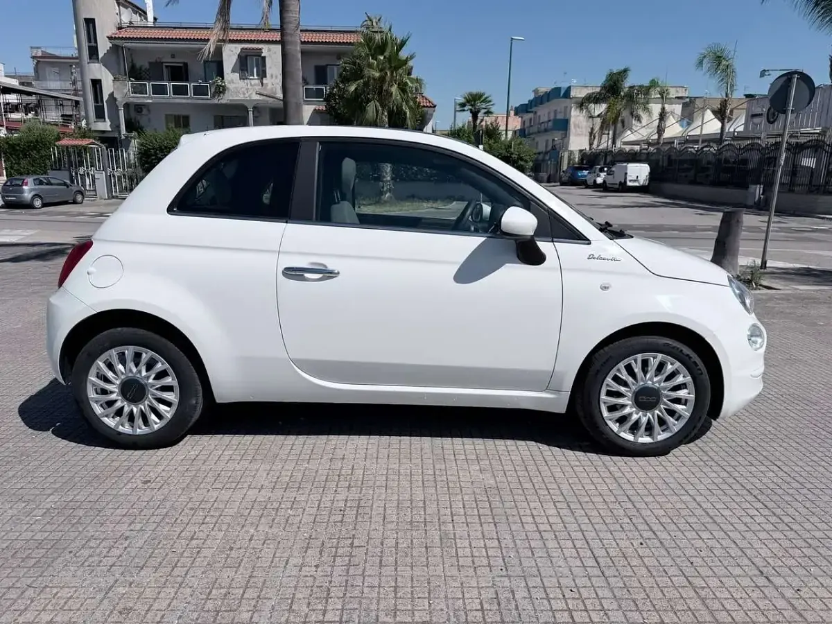 Usata Fiat 500 Dolcevita 69 CV (50 kW) 2020 Bianco Berlina