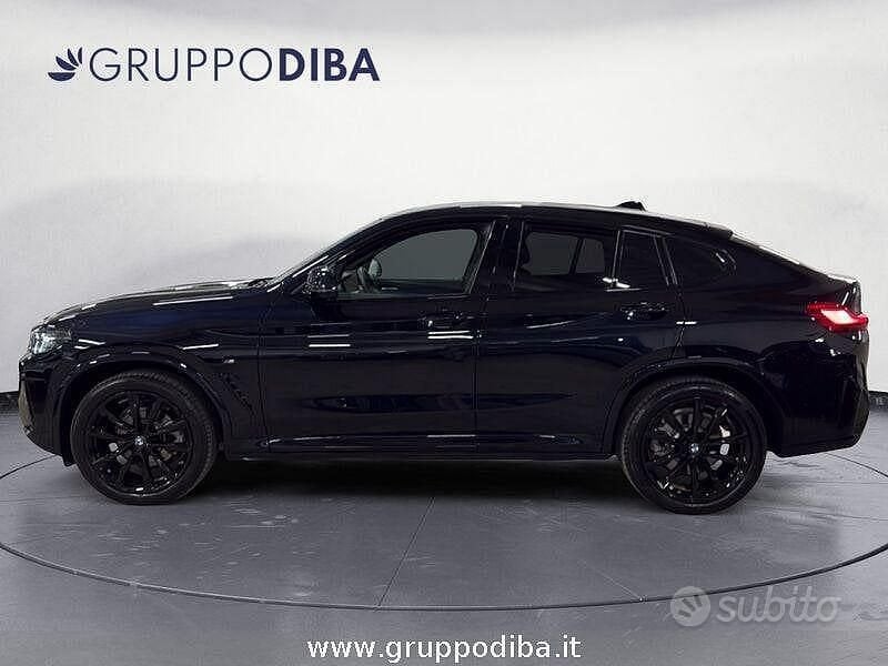 Usata BMW X4 M Sport 190 CV (139 kW) 2025 Nero SUV