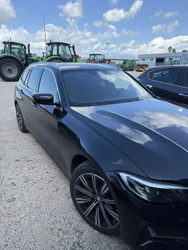 Usata BMW 318 Luxury Line 150 CV (110 kW) 2020 Station wagon