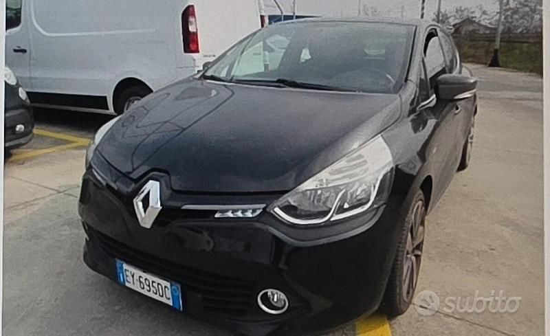 Usata Renault Clio IV 90 CV (66 kW) 2015 Nero Berlina