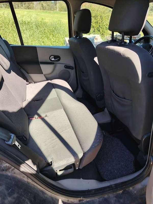 Usata Renault Modus Dynamique 65 CV (47 kW) 2004 Grigio Monovolume