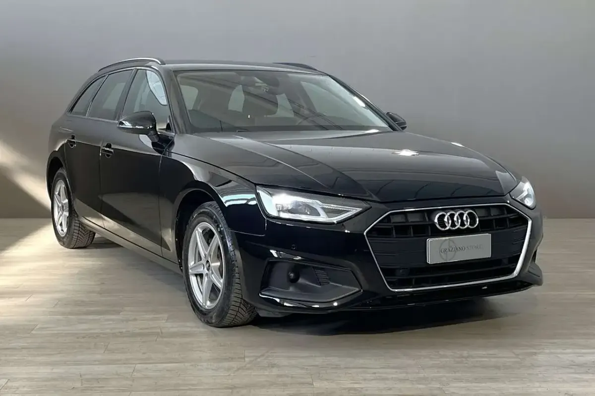 Usata Audi A4 Business 136 CV (100 kW) 2021 Nero Station wagon