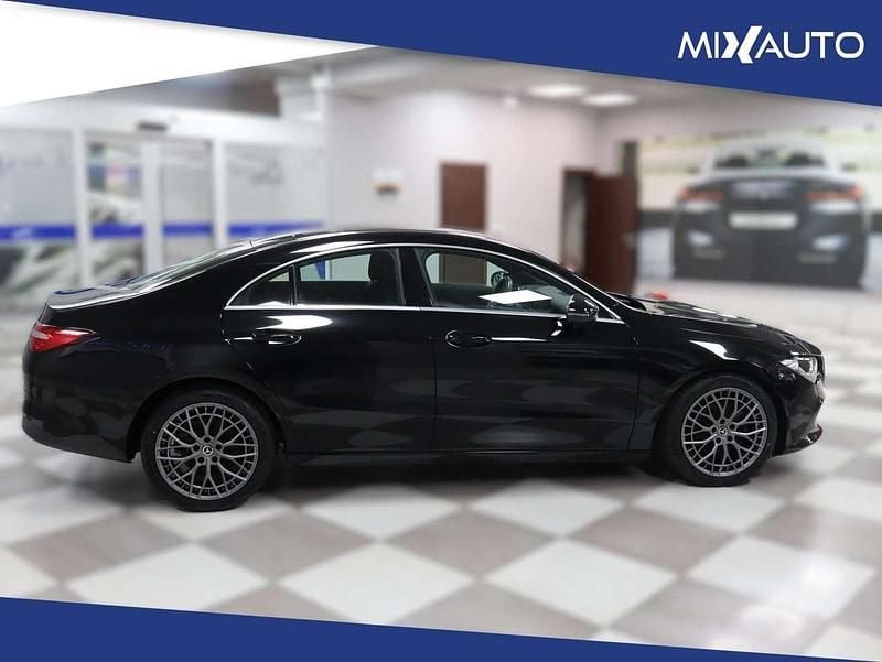 Usata Mercedes CLA200 Business 150 CV (110 kW) 2021 Nero pastello Berlina