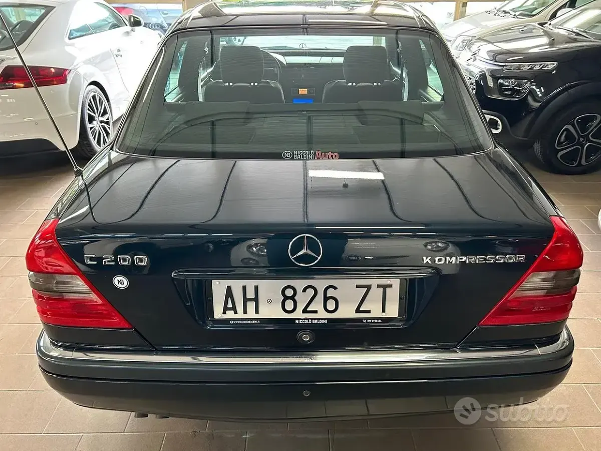 Usata Mercedes C200 Elegance 180 CV (132 kW) 1996 Bluazzurro Berlina