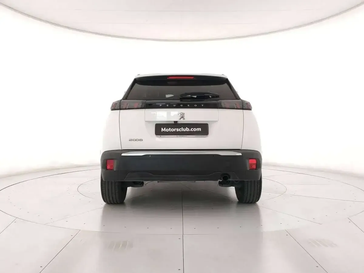 Usata Peugeot 2008 Allure 102 CV (75 kW) 2020 Bianco SUV
