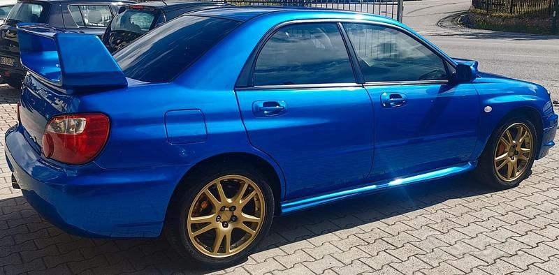 Usata Subaru Impreza 265 CV (194 kW) 2003 Blu Berlina