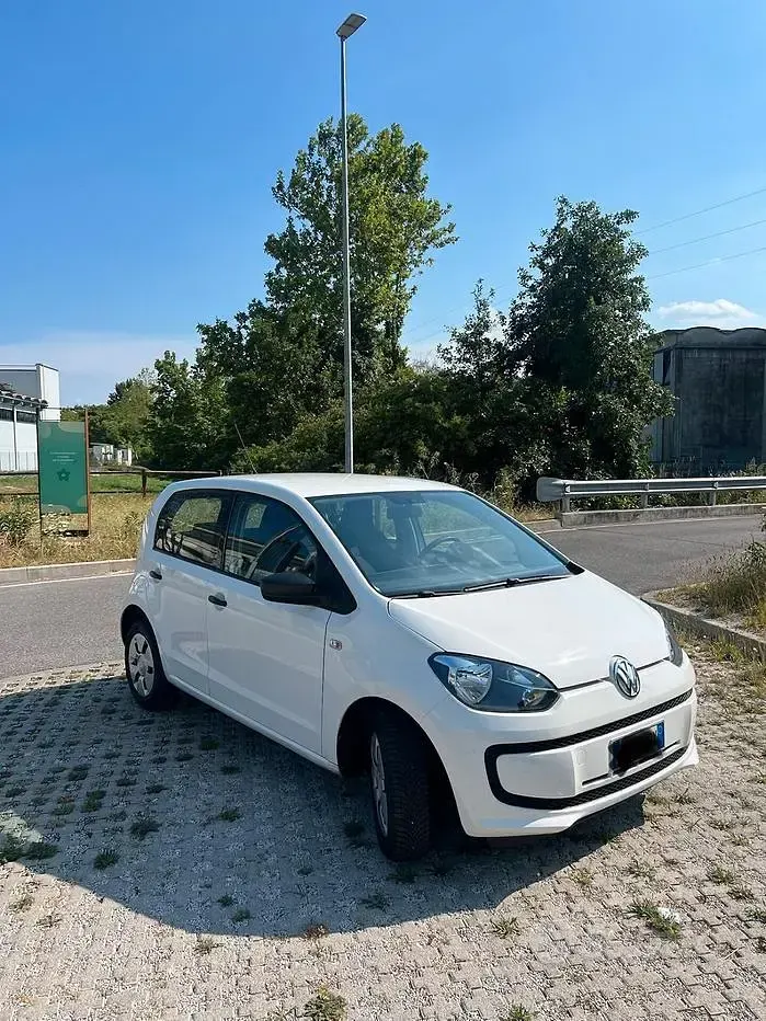 Usata VW up! 60 CV (44 kW) 2016 Bianco Utilitaria