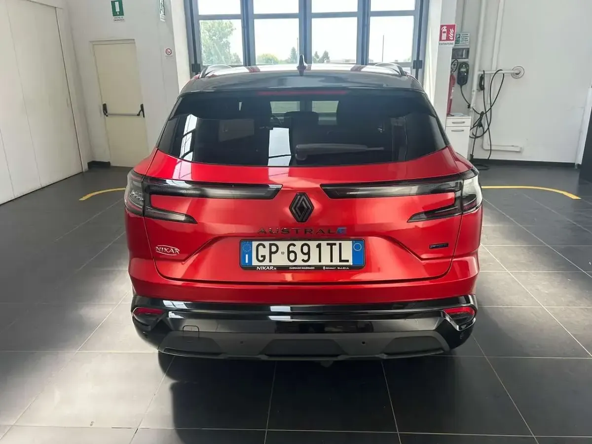 Usata Renault Austral Techno Esprit Alpine 131 CV (96 kW) 2023 Other SUV