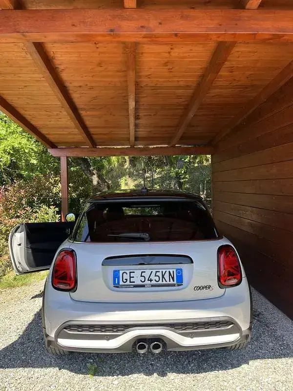 Usata Mini Cooper S 178 CV (130 kW) 2021 Grigio Utilitaria