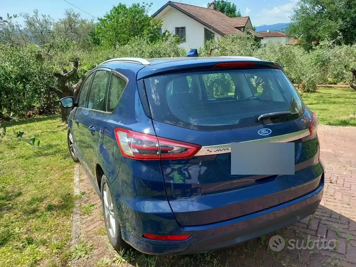 Usata Ford S-MAX S 150 CV (110 kW) 2021 Monovolume