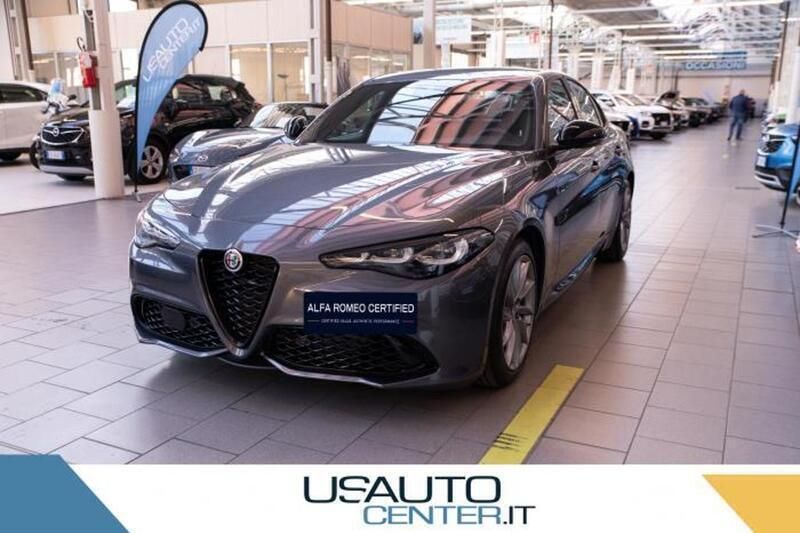 Grigio Usata 2023 Alfa Romeo Giulia Sprint Sprint Coupé | 39.800 € (Cara) - Immagine 1/3