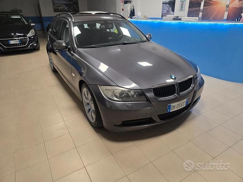 Usata BMW 320 163 CV (119 kW) 2007 Grigio Station wagon