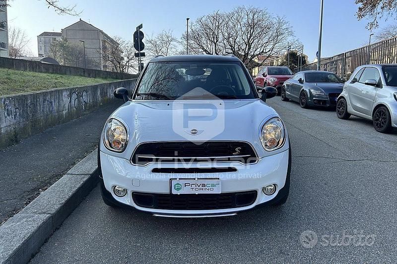Usata Mini Cooper SD Countryman Business 143 CV (105 kW) 2014 Bianco SUV