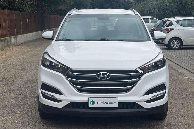 Usata Hyundai Tucson Comfort 116 CV (85 kW) 2016 Bianco SUV