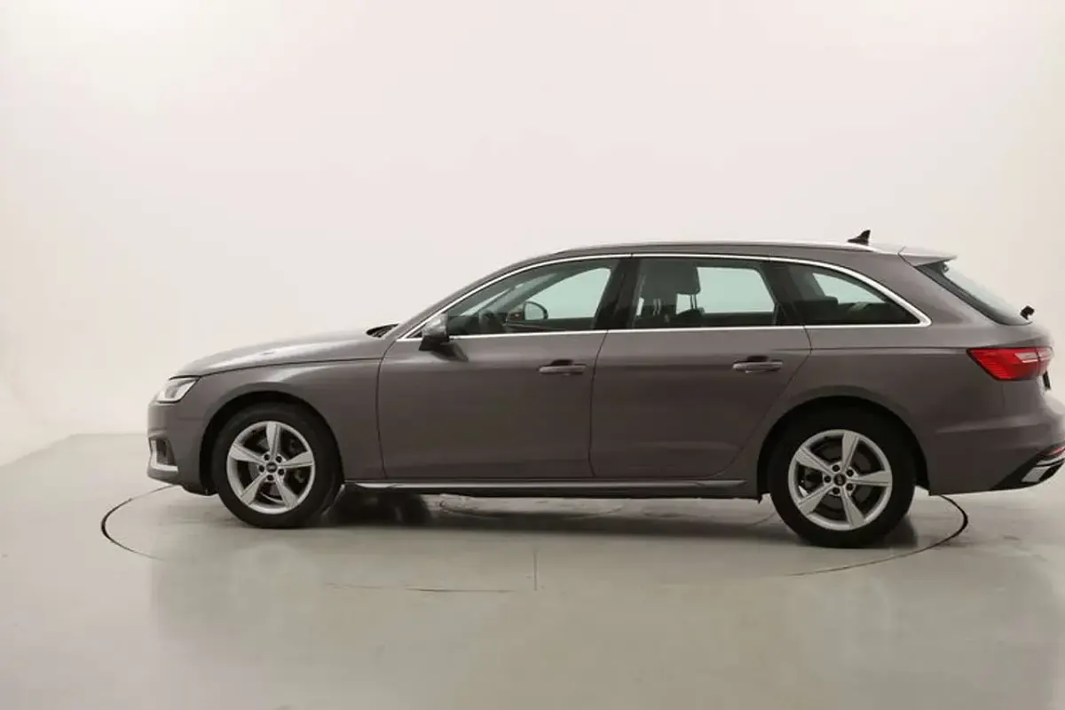 Usata Audi A4 Advanced 163 CV (119 kW) 2021 Grigio Station wagon