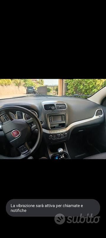 Usata Fiat Freemont 170 CV (125 kW) 2011 Grigio SUV