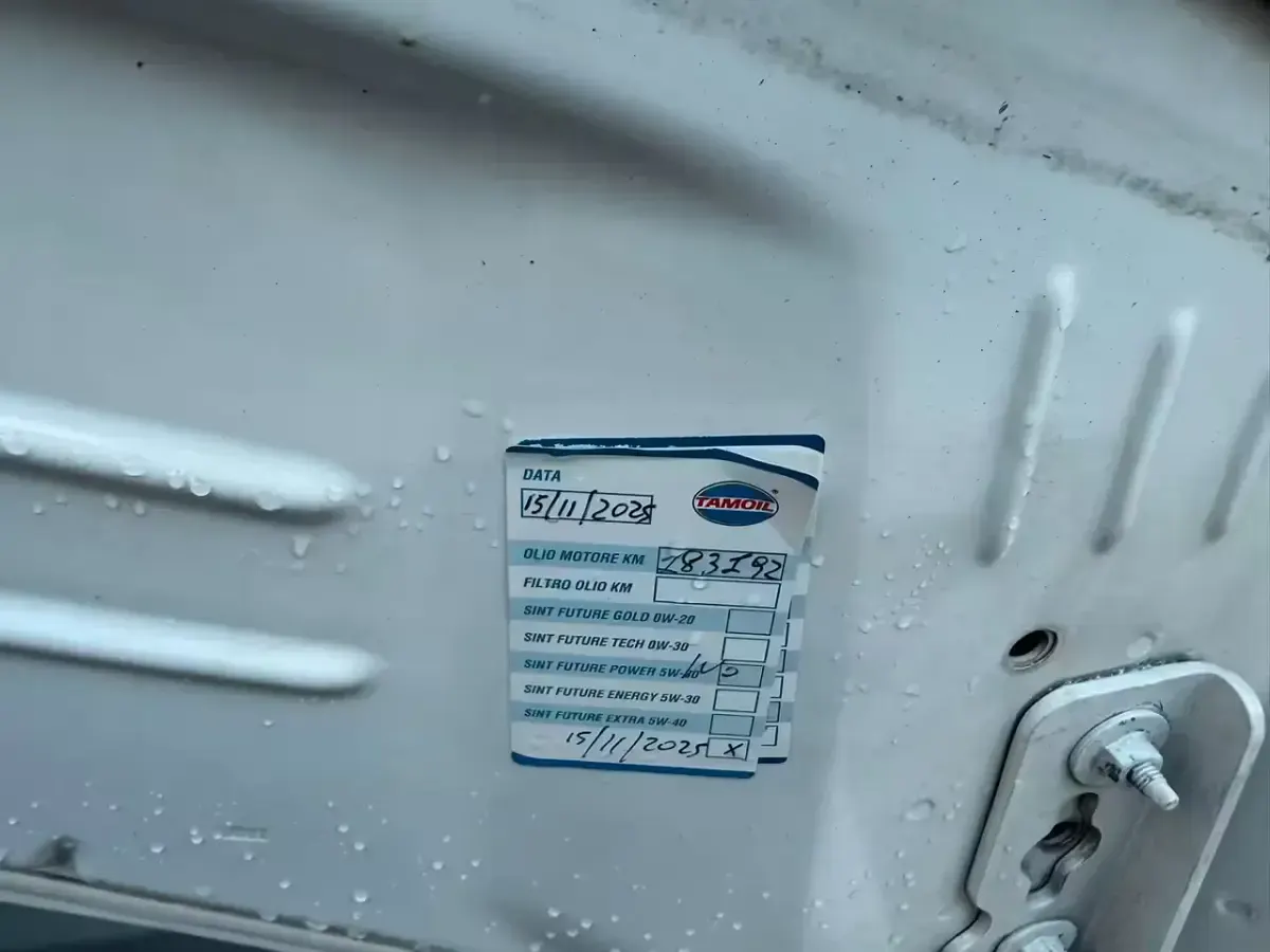 Usata Ford C-MAX 120 CV (88 kW) 2016 Bianco Monovolume