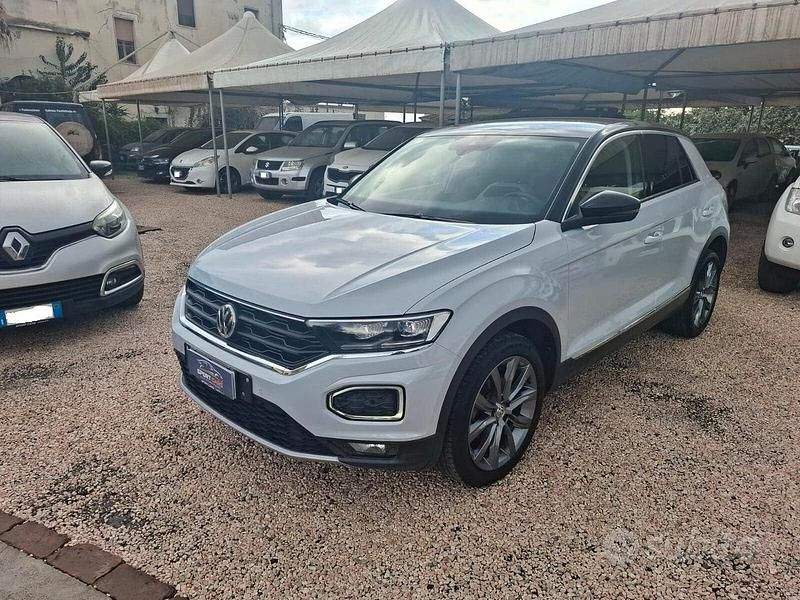 Usata VW T-Roc Advance 115 CV (84 kW) 2018 Bianco SUV