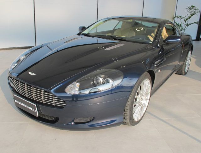 Blu Usata 2005 Aston Martin DB9 Coupé | 58.500 € - Immagine 1/4