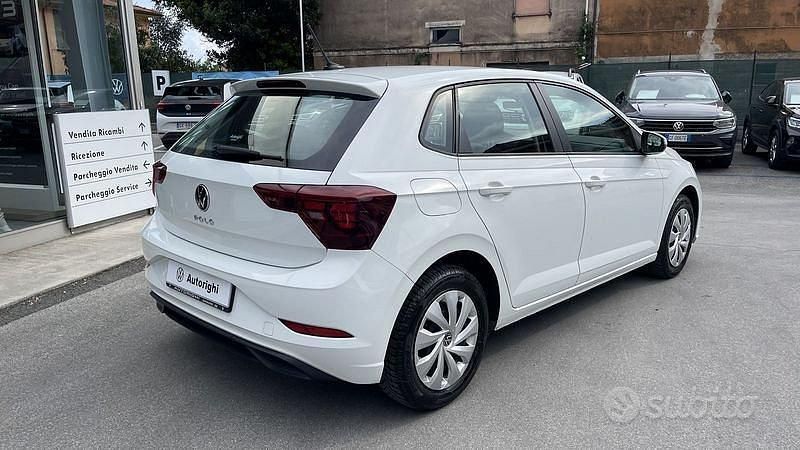 Usado VW Polo 80 CV (58 kW) 2022 Blanco Berlina