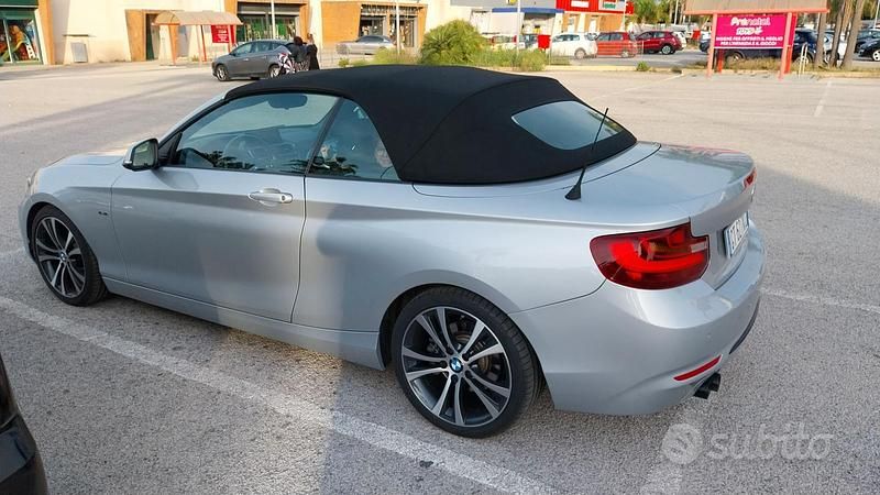 Usata BMW 220 M Sport 190 CV (139 kW) 2015 Grigio Cabrio
